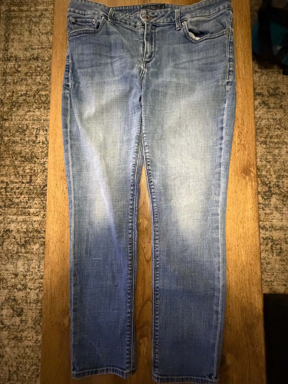 Lucky Brand Womenβs Jeans Size 14/32 Medium Wash Blue Denim Straight Leg